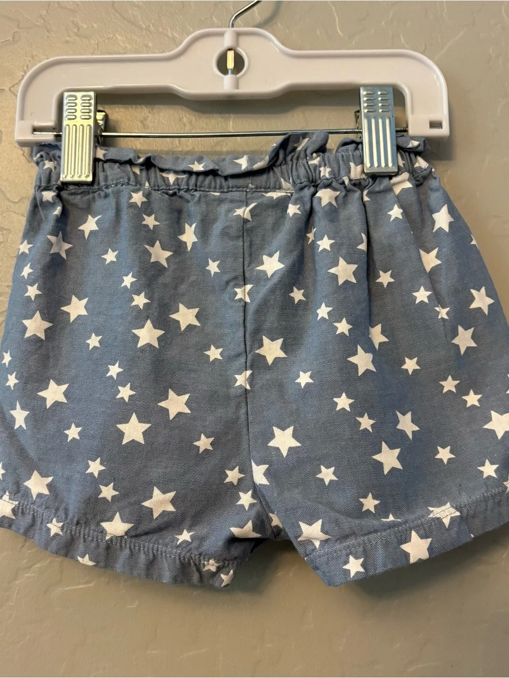 Tommy Hilfiger baby girls chambray with white stars ruffle top/short set 18 mon